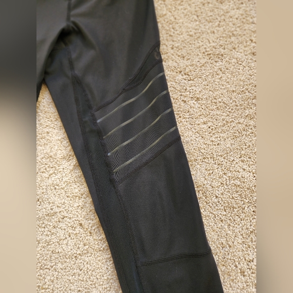 Zella Black Leggings size XS - Picture 2 of 5